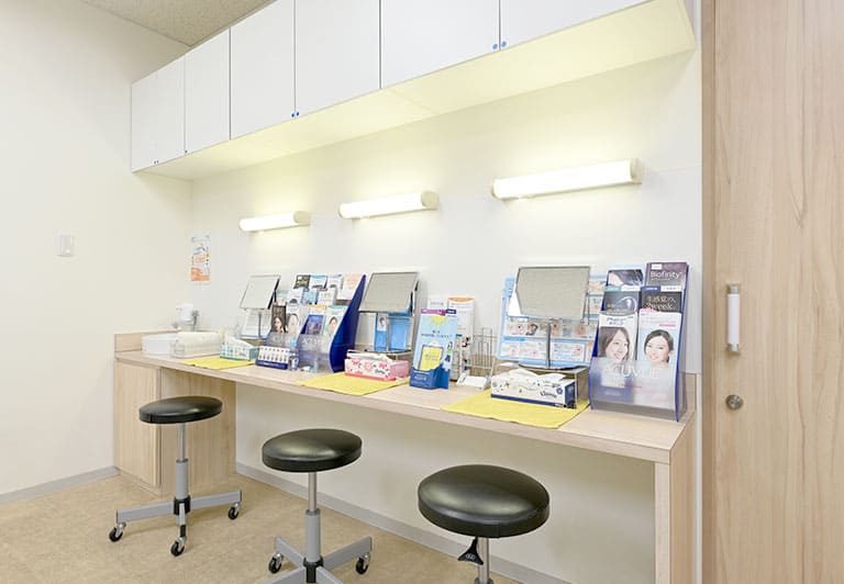 コンタクト装着スペース